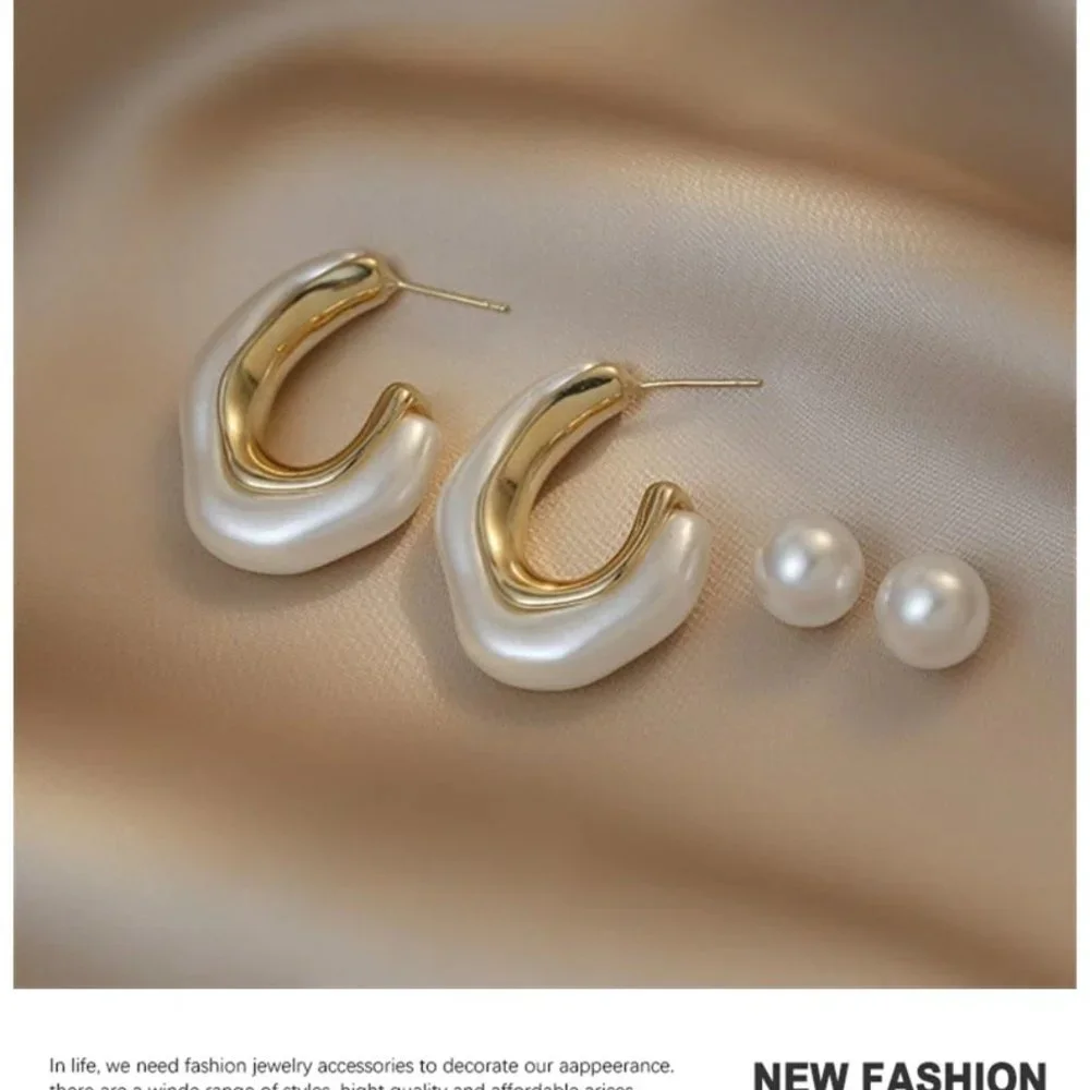 INS Style Delicate White Pearl Earrings - Picture 5 of 5